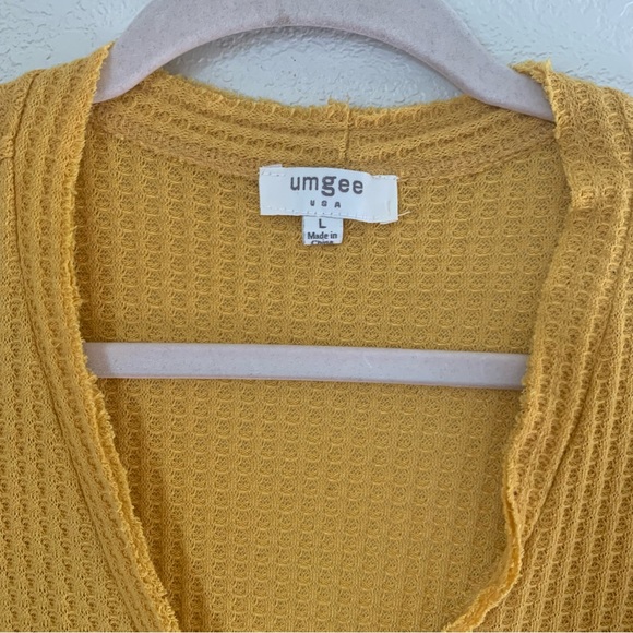 Umgee USA Pullover Tie Waist Waffle Knit Top Womens L Short Sleeve V Neck - Picture 6 of 10